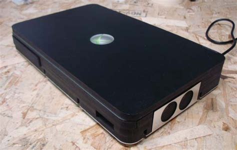 15 Xbox 360 Portable The Awesomer