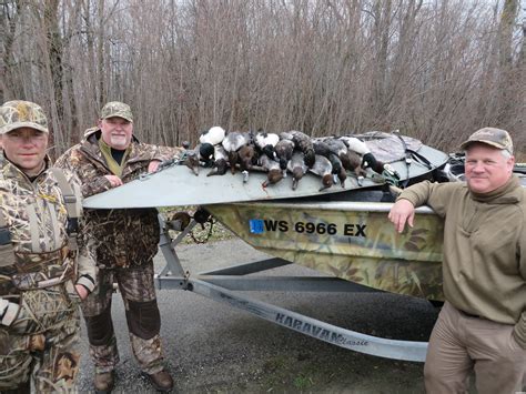 Lake Michigan Duck Hunting Photo Gallery Coastal Wisconsin Outfitters Llc