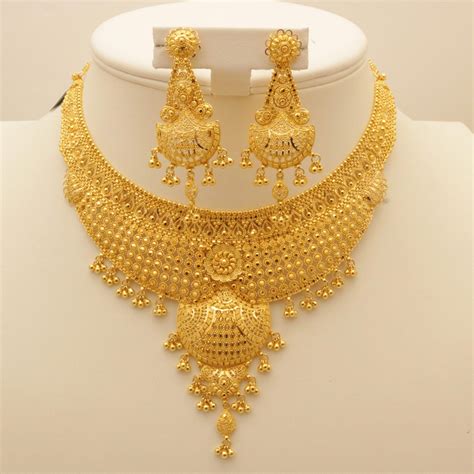 22 Carat Indian Gold Heavy Necklace Set 613 Grams Dubai Gold Jewelry