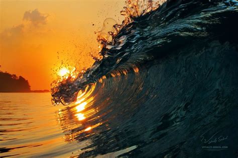 Breaking Sunset Wave Surfing Waves Ocean Surf Sunset