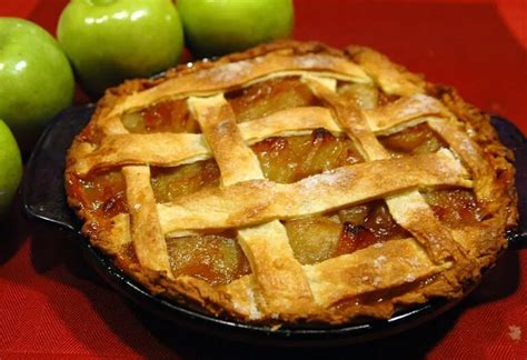 Interesting Facts About Apple Pie Fact Bud
