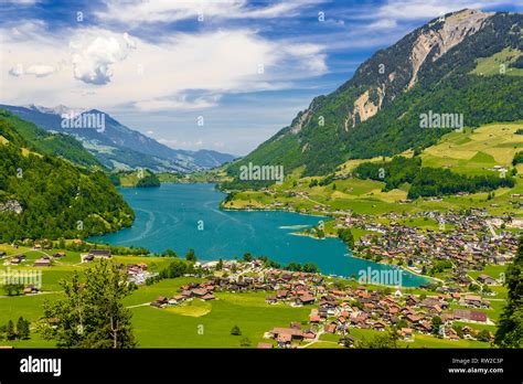 Village Near Lake Lungern Lungerersee Obwalden Switzerland Stock