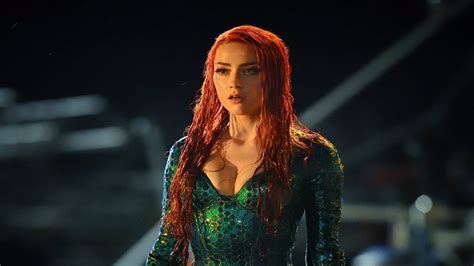 Amber Heard Has Revealed Her Sexy Green Suit For ‘aquaman Youtube