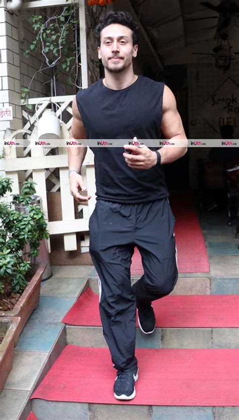 Tiger Shroff Snapped Post A Lunch Date With Disha Patani Disha Patani