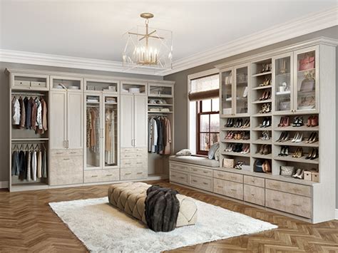 However, the following layouts are the most popular ones Luxury Walk-In Closet Trends - California Closets San ...