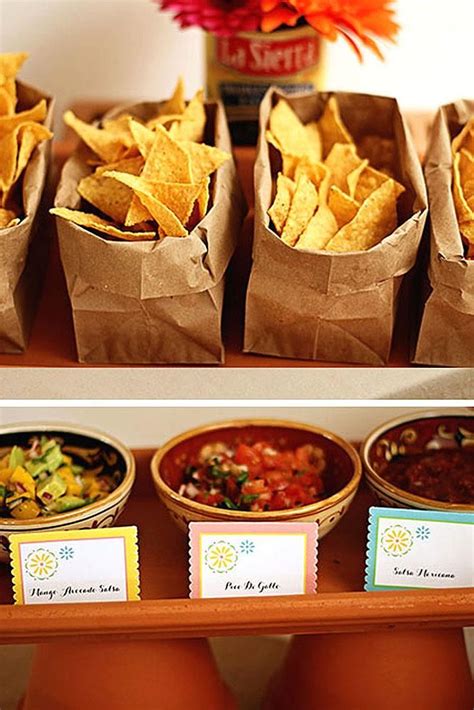 How To Decorate Wedding Taco Bar Wedding Forward Party Food Catering Mexican Fiesta Party