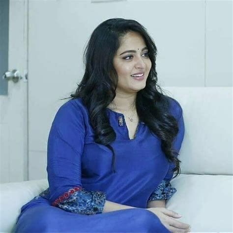 Anushka shetty, the south film star, prominently known for her role in the baahubali franchise has been linked with prabhas for quite some time now. Pin on anushka