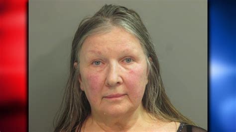 71 Year Old Woman Arrested After Ramming Police Cars Fleeing Washington County Deputies Knwa