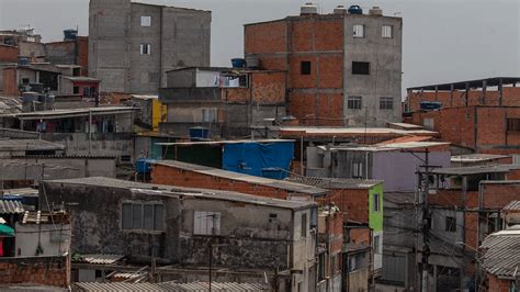 Em Heliópolis Moradores Contam Como é Viver Na Maior Favela De Sp