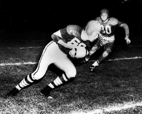 Mac Speedie Makes Pro Football Hall Of Fames Centennial Slate For The