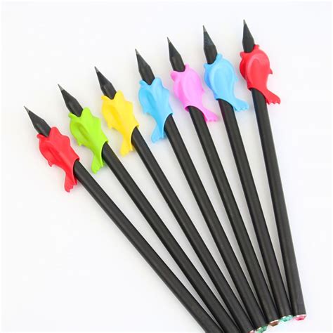 5pcs Students Pencil Hold A Pen Holding Practise Device For Correcting