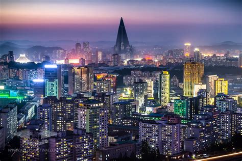 Видео Ночной Пхеньян Pyongyang At Night — Корейское Радио