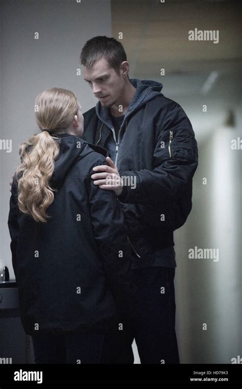 The Killing From Left Mireille Enos Back To Camera Joel Kinnaman