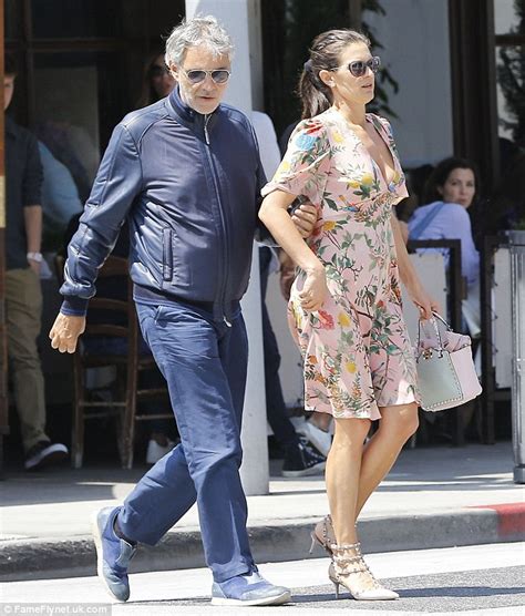 Последние твиты от andrea bocelli (@andreabocelli). Andrea Bocelli enjoys family lunch with wife Veronica and ...