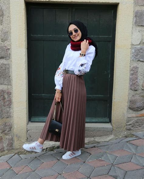 Pin by Tuvmivi on H I J A B F A S H I O N | Hijab fashion, Hijabi