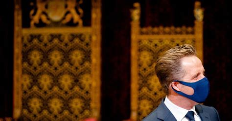 Ze vergaderen één dag in de week: Ruime meerderheid Eerste Kamer stemt in met coronawet ...