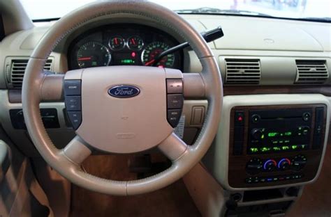 2005 Ford Freestar Pictures Cargurus