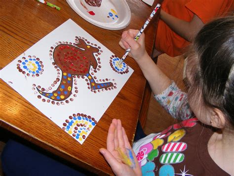 Ten Kids And A Dog Sunday Art Lessons Aboriginal Dot Art