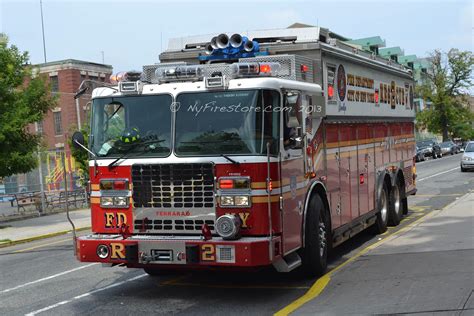 Fdny Rescue 2 Brooklyn Volunteer Firefighter Firefighters Girlfriend
