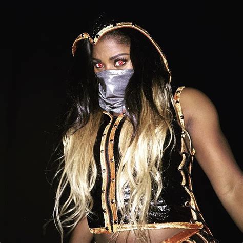 Ember Moon Made Her Nxt Debut At Nxt Takeover Brooklyn Nxt Divas Wwe Womens Womens Wrestling