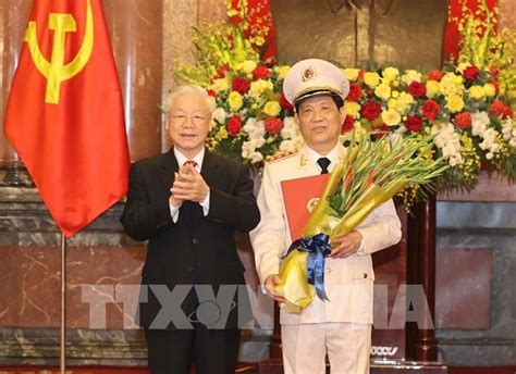 Tổng Bí Thư Chủ Tịch Nước Nguyễn Phú Trọng Trao Quyết định Thăng Cấp Bậc Hàm Thượng Tướng Cho