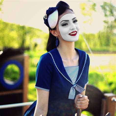 Pin By Dsafrdsafdsa On Mimes Female Clown Cute Clown Mime Makeup