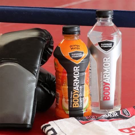 700mlalkaline water with ph 9+proprietary electrolyte formulaall day hydration for high performancefind this product:store locatorget couponnutrition facts & ingredientsingredientsreverse osmosis water, potassium bicarbonate, calcium chloride. BODYARMOR Steps Into the Ring to Hydrate Mayweather vs ...