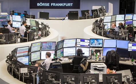 Find the perfect borse frankfurt stock photo. Börse: Anlagetipps vom Chefstrategen der Deutschen Bank - WELT