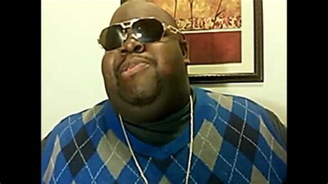Fat Black Guy Reviews Wendys Hot N Juicy Burger Lol Youtube