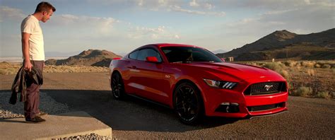 Остросюжетный криминальный триллер «need for speed: Ford Mustang Red Car Driven By Imogen Poots In Need For ...