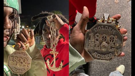 Kodak Black Swaps Chains With Lil Yachty After Blessing Him With A