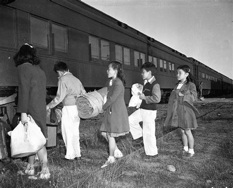 japanese american internment during world war ii a history and reference guide