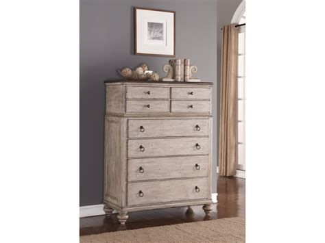 Flexsteel Wynwood Collection Plymouth Relaxed Vintage Chest Of Drawers