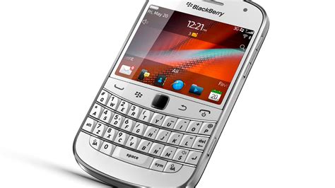 Blackberry Bold 9900 Bb Os 71 Update Rolls Out Techradar