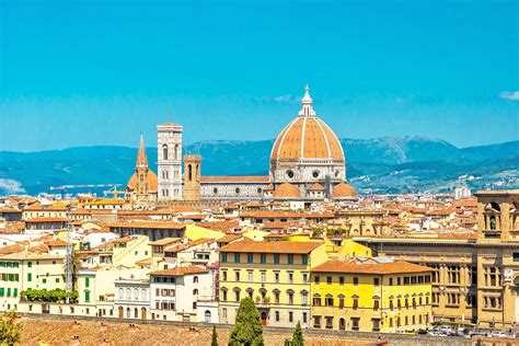 The hotel has newspapers, a fax machine and photocopier and an atm machine that guests can use. Best Luxury Hotels in Florence, Italy: The Complete Guide