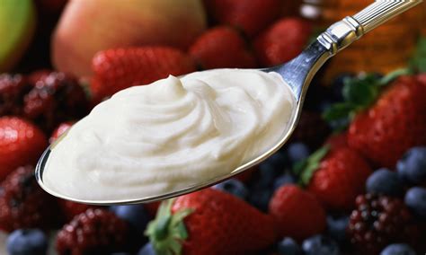 And as a byproduct of the bacteria added to produce it, crème fraiche tends to make other foods taste buttery. What's the Difference Between Sour Cream, Creme Fraiche ...