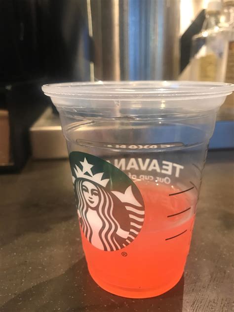 Pink Lemonade Came Out When We Poured The Lemonade 😳 Starbucks