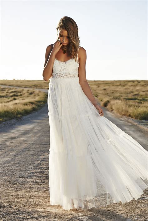 Boho Wedding Dresses Wedding Gowns From Grace Loves Lace Glamour