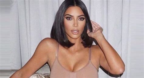 Kim Kardashian Bate Récords Con Sus Fajas Gana Dos Millones De Dólares En 10 Segundos