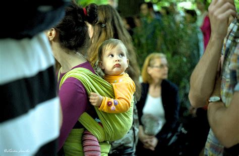 Cum Iti Poti Da Seama Daca Parintii Tai Te Santajeaza Emotional In