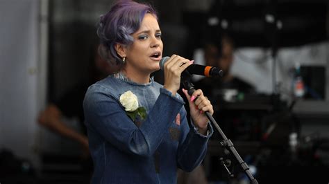 Lily Allen Admits To Seeing Sex Workers