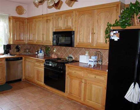 U shape 10′ x 10′ x 10′ (18 cabinets) $3,587.00. Red oak kitchen cabinet photos
