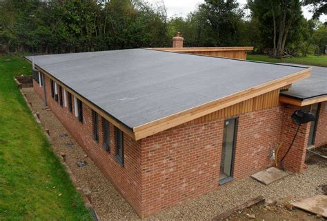 Guidelines For Choosing A Flat Roofing Contractor Bettertogetherscotland