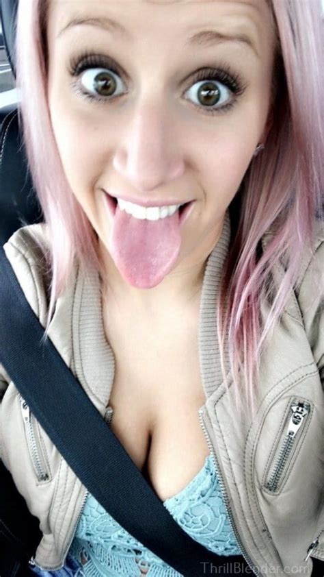 33 sexy girls can t control their tongue barnorama