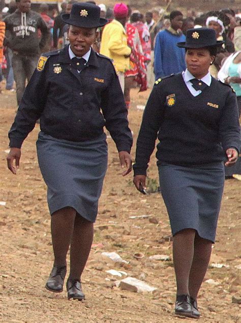 South Africa Policewoman Cops Around The World Police Police Uniforms Women