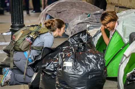 Near The Us Capitol An Encampment Of The Homeless Is Removed By City Workers The Washington