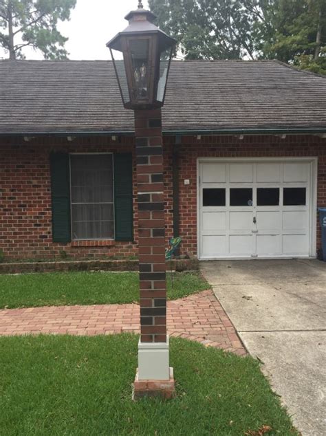 Driveway Lamp Post With Classic Brick Style Barron Designs