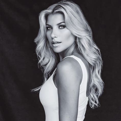 Is A Rod On The Rebound With Nfl Reporter Melanie Collins