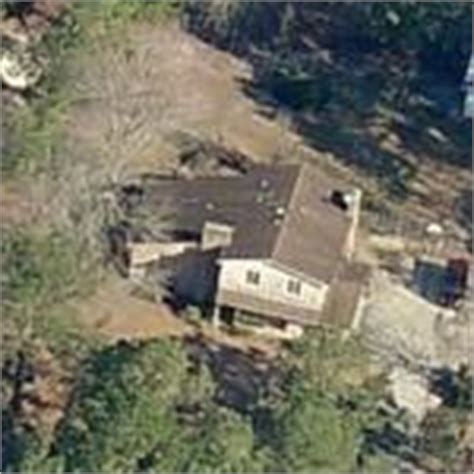 Michael Jordan's childhood house in Wilmington, NC (Bing Maps)
