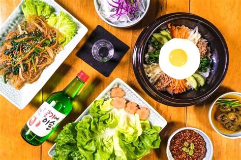 30 Traditional Korean Dishes Korean Food Youll Love 2023